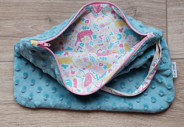 Trousse souple turquoise chat