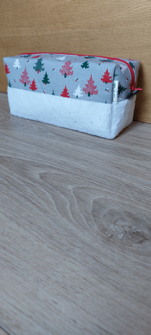 Trousse de toilette sapin