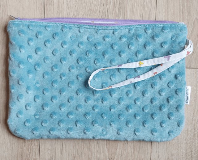 Trousse souple turquoise papillons