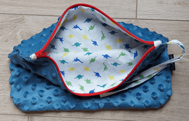 Trousse souple bleu dino