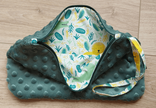 Trousse souple vert crocodile